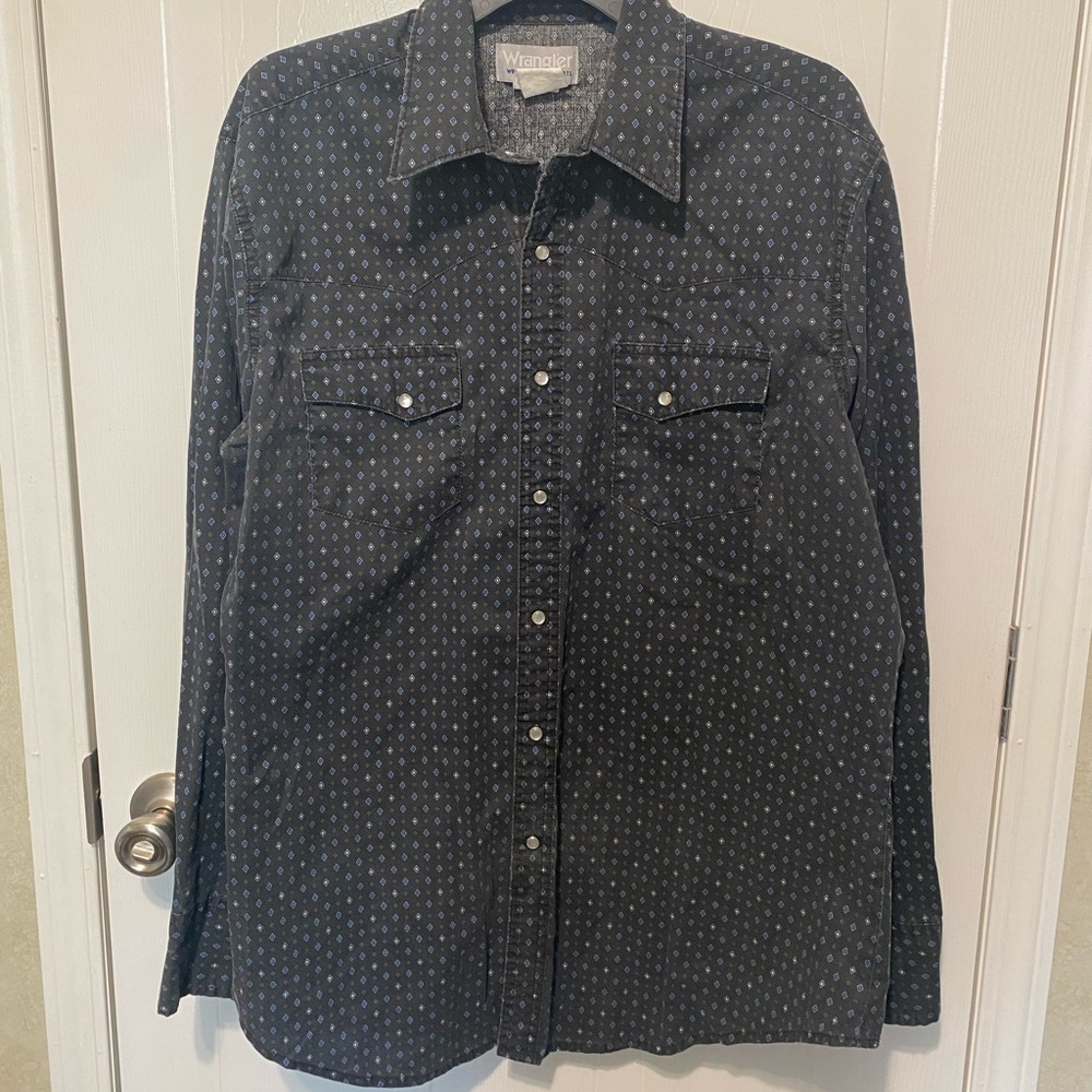 Vintage Wrangler Wrancher Shirt.  long sleeve LG.